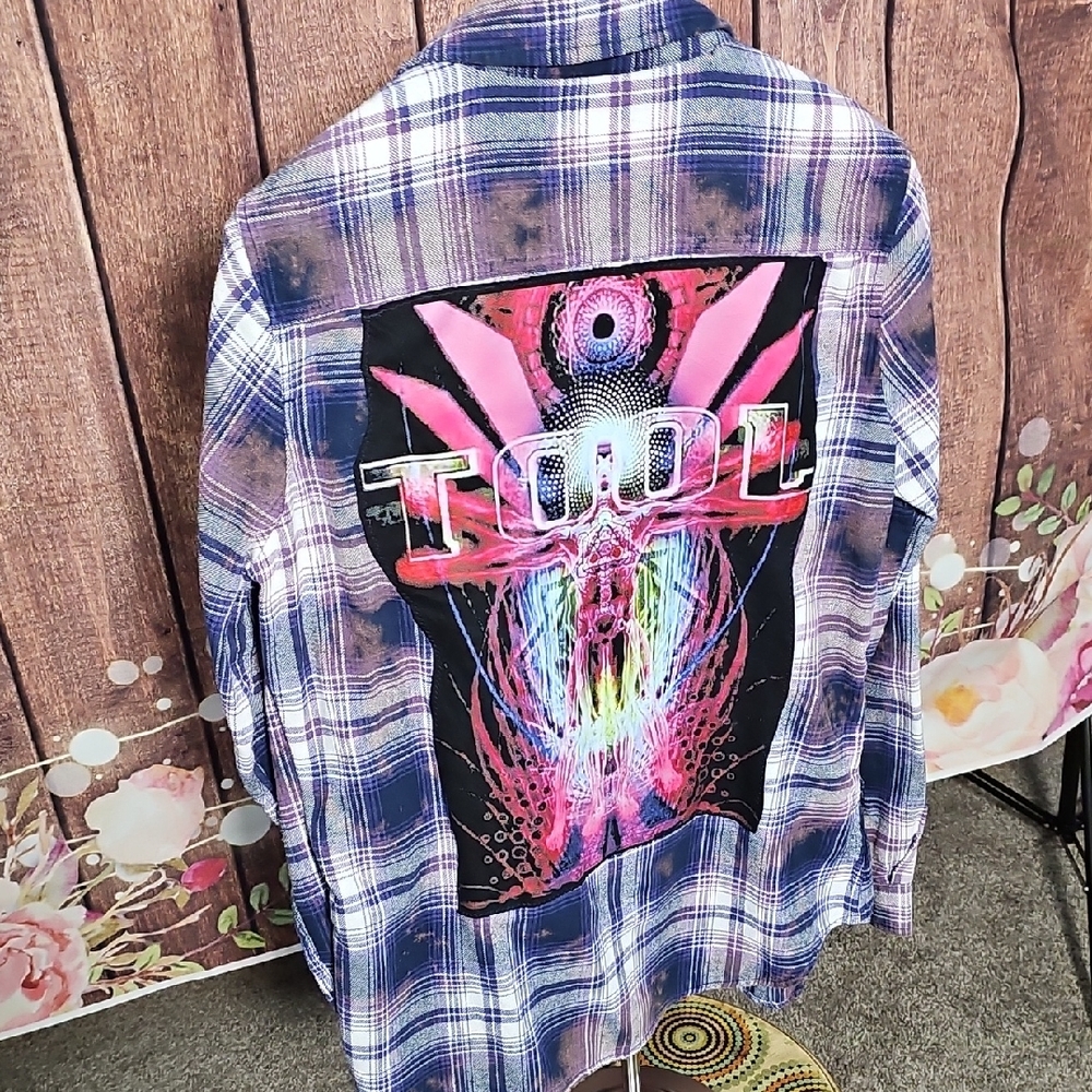 OOAK TOOL ROCK FLANNEL SZ SM-LG - Picture 3 of 6